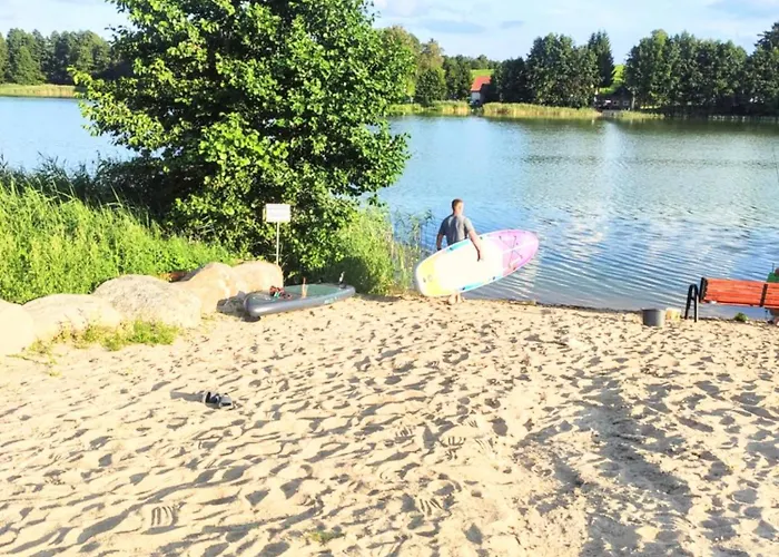 Holiday home Nad Samym Jeziorem Sauna Jacuzzi